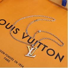 Shop Louis Vuitton MONOGRAM 2022 SS Monogram beads bracelet (M00512) by  AmeliaE