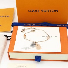 Shop Louis Vuitton MONOGRAM Beads necklace (M00313) by SkyNS